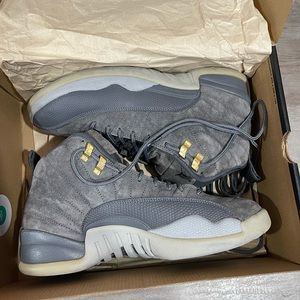 Jordan 12 retro dark grey suede, size 9.5